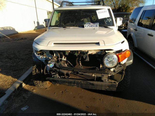 Photo 5 VIN: JTEBU4BF7EK206235 - TOYOTA FJ CRUISER 