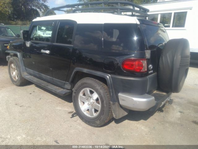 Photo 2 VIN: JTEBU4BF8AK083314 - TOYOTA FJ CRUISER 