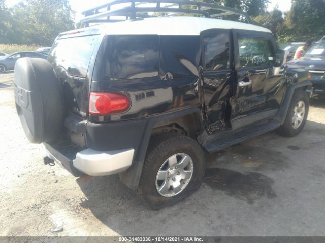 Photo 3 VIN: JTEBU4BF8AK083314 - TOYOTA FJ CRUISER 