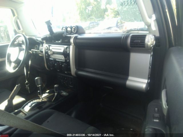 Photo 4 VIN: JTEBU4BF8AK083314 - TOYOTA FJ CRUISER 