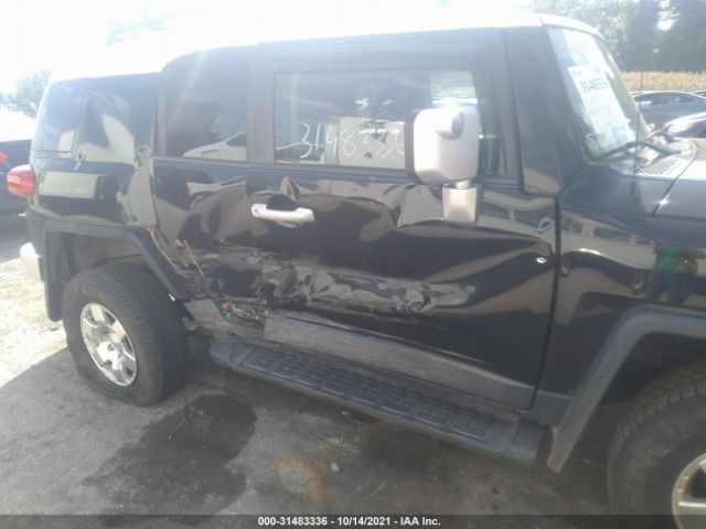 Photo 5 VIN: JTEBU4BF8AK083314 - TOYOTA FJ CRUISER 