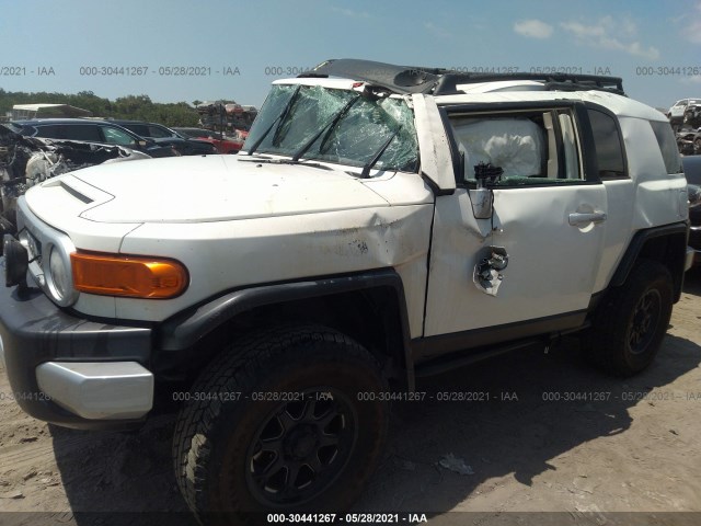 Photo 1 VIN: JTEBU4BF8BK104440 - TOYOTA FJ CRUISER 