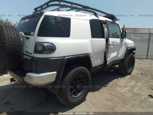 Photo 3 VIN: JTEBU4BF8BK104440 - TOYOTA FJ CRUISER 