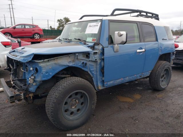 Photo 1 VIN: JTEBU4BF8CK137455 - TOYOTA FJ CRUISER 