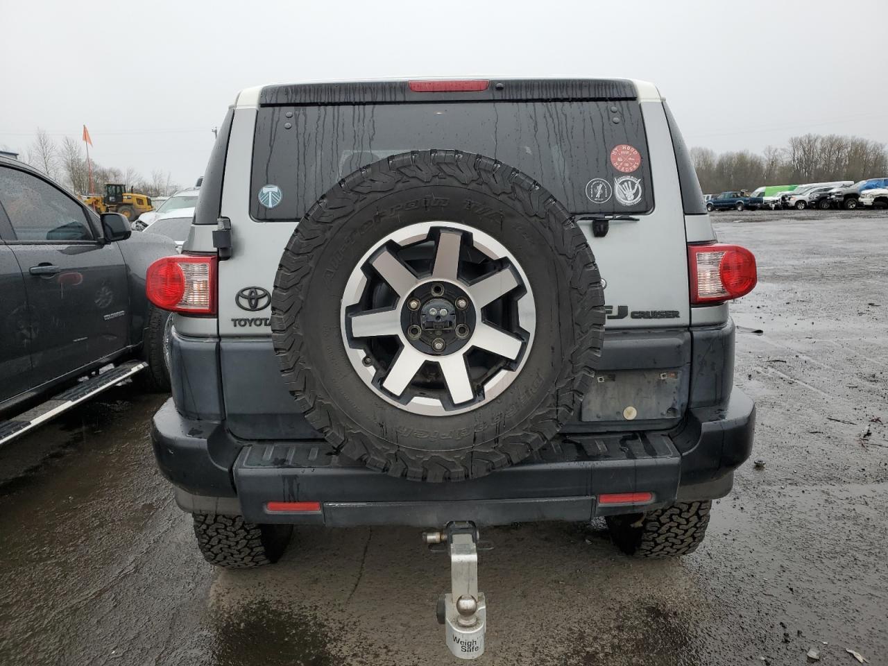 Photo 5 VIN: JTEBU4BF9AK090692 - TOYOTA FJ CRUISER 