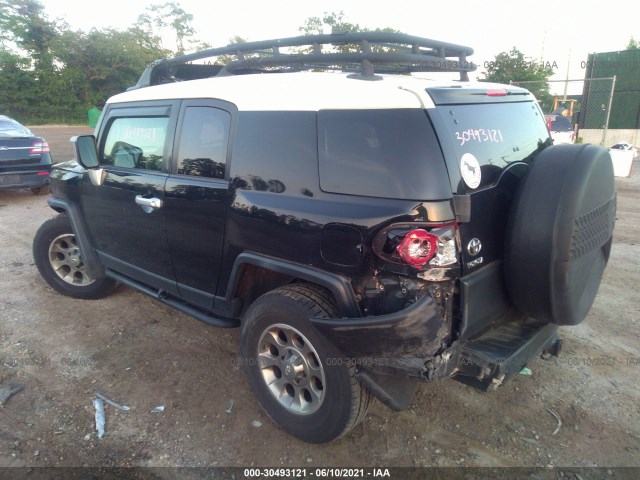 Photo 2 VIN: JTEBU4BF9CK126707 - TOYOTA FJ CRUISER 