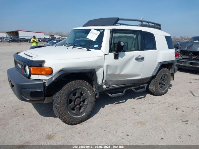 Photo 1 VIN: JTEBU4BF9CK136394 - TOYOTA FJ CRUISER 