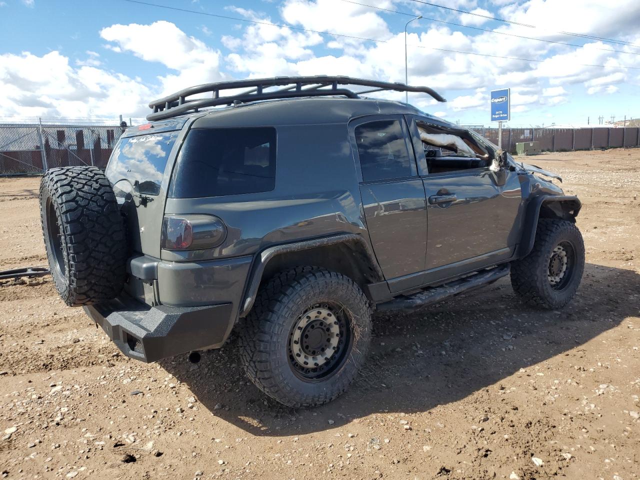 Photo 2 VIN: JTEBU4BFXAK091401 - TOYOTA FJ CRUISER 