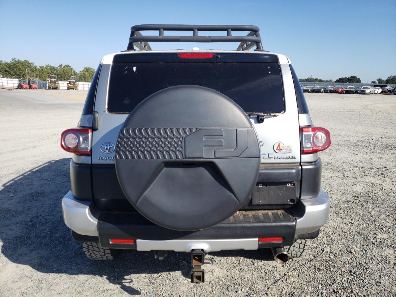 Photo 5 VIN: JTEBU4BFXCK133813 - TOYOTA FJ CRUISER 