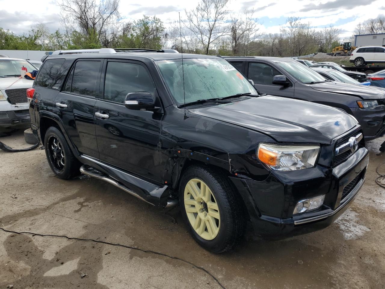 Photo 3 VIN: JTEBU5JR0A5030929 - TOYOTA 4RUNNER 