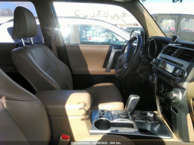 Photo 4 VIN: JTEBU5JR0B5055279 - TOYOTA 4RUNNER 