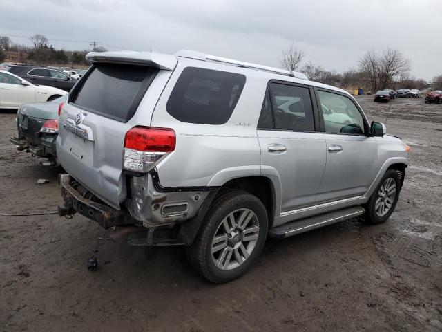 Photo 2 VIN: JTEBU5JR0B5058070 - TOYOTA 4RUNNER SR 