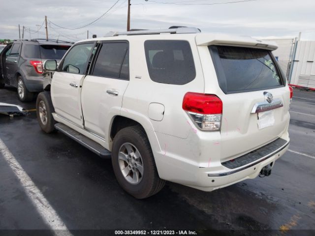 Photo 2 VIN: JTEBU5JR0B5064306 - TOYOTA 4RUNNER 