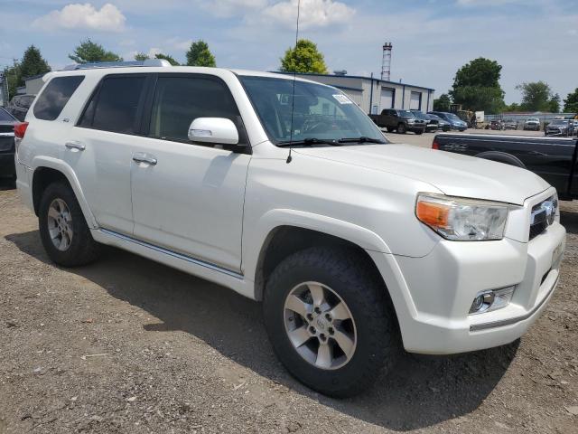 Photo 3 VIN: JTEBU5JR0C5097453 - TOYOTA 4RUNNER SR 