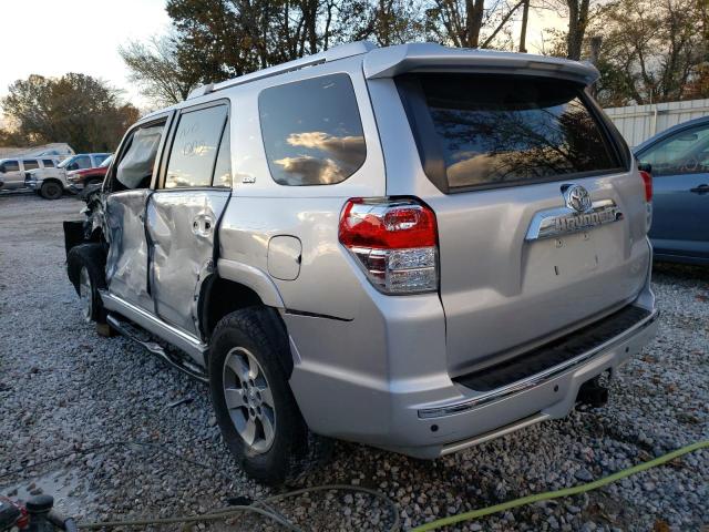 Photo 2 VIN: JTEBU5JR0D5114995 - TOYOTA 4RUNNER SR 