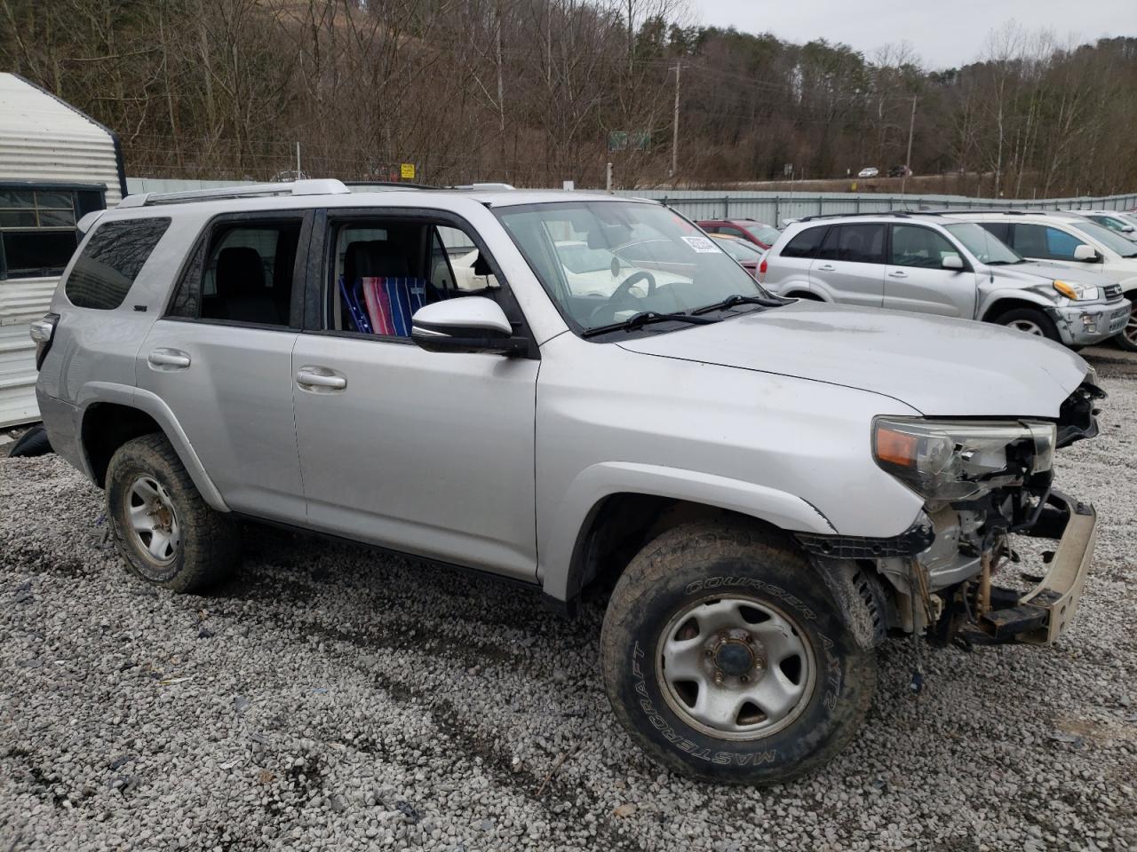 Photo 3 VIN: JTEBU5JR0E5166077 - TOYOTA 4RUNNER 