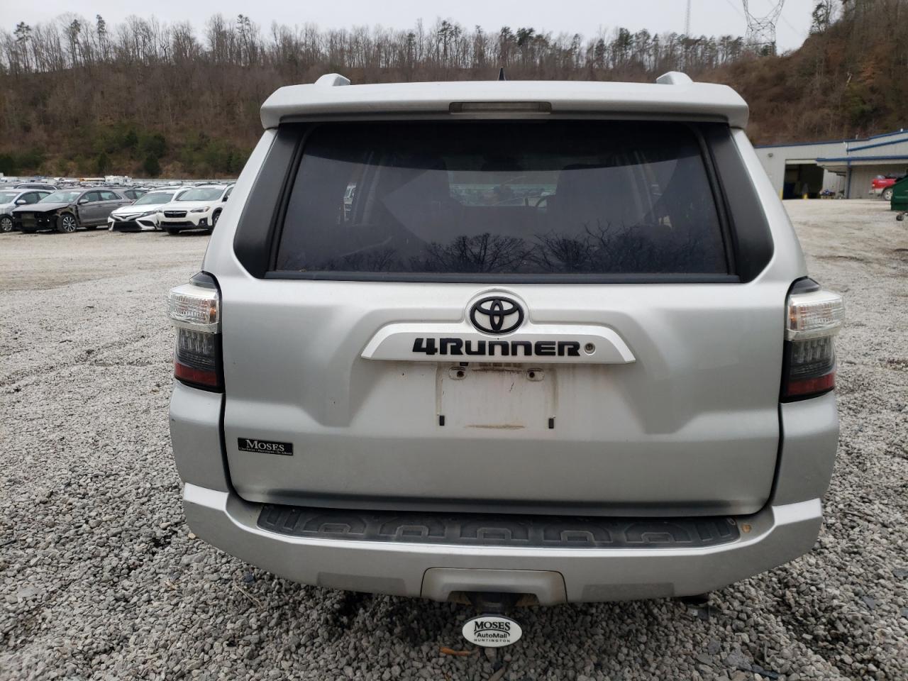 Photo 5 VIN: JTEBU5JR0E5166077 - TOYOTA 4RUNNER 