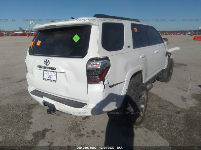 Photo 3 VIN: JTEBU5JR0E5168976 - TOYOTA 4RUNNER 