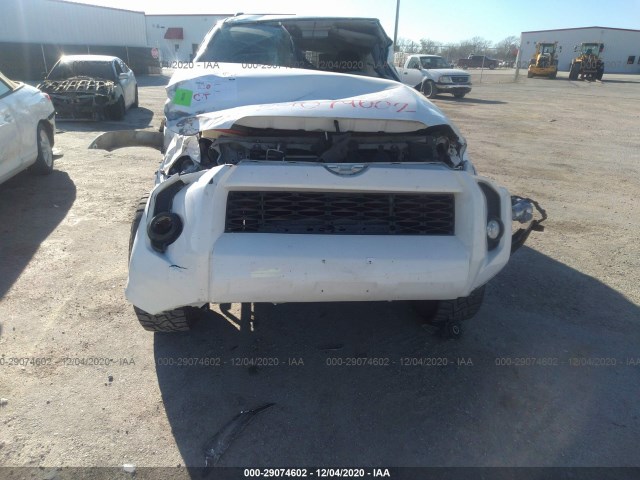 Photo 5 VIN: JTEBU5JR0E5168976 - TOYOTA 4RUNNER 