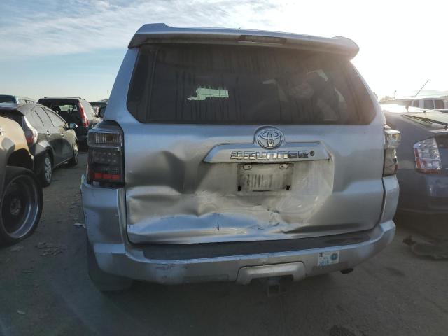 Photo 1 VIN: JTEBU5JR0F5206367 - TOYOTA 4RUNNER SR 