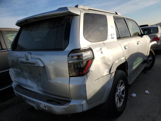 Photo 2 VIN: JTEBU5JR0F5206367 - TOYOTA 4RUNNER SR 