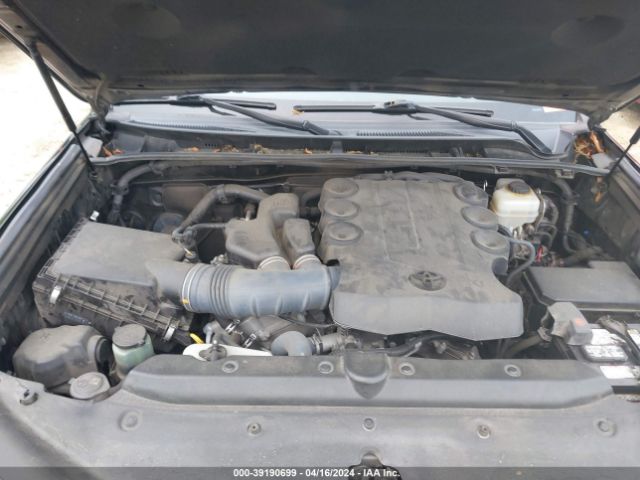 Photo 9 VIN: JTEBU5JR0F5228952 - TOYOTA 4RUNNER 