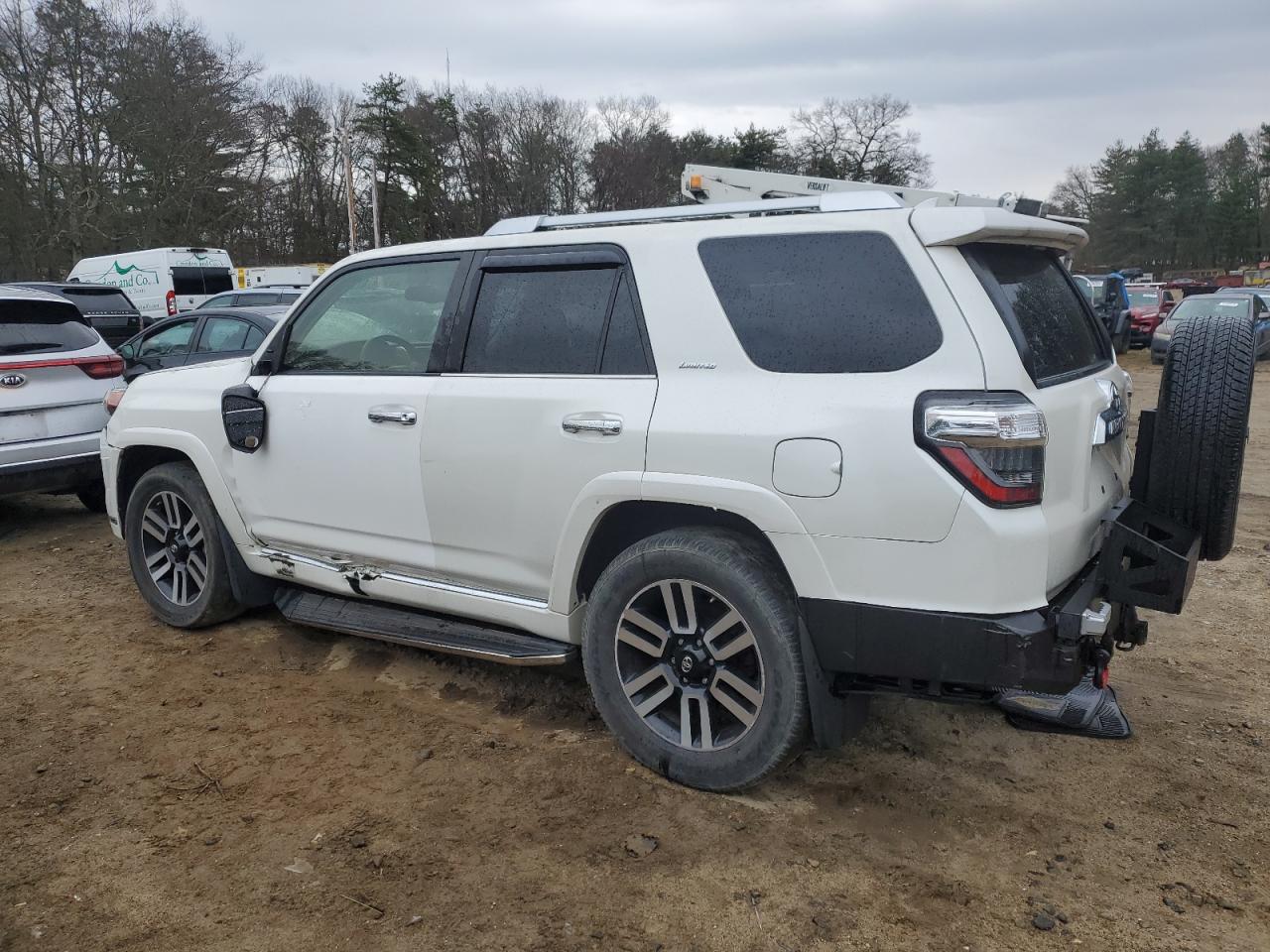 Photo 1 VIN: JTEBU5JR0F5242107 - TOYOTA 4RUNNER 