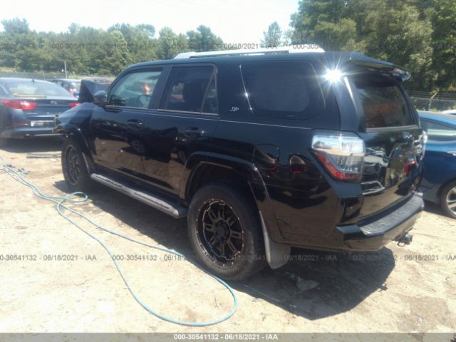 Photo 2 VIN: JTEBU5JR0G5282088 - TOYOTA 4RUNNER 