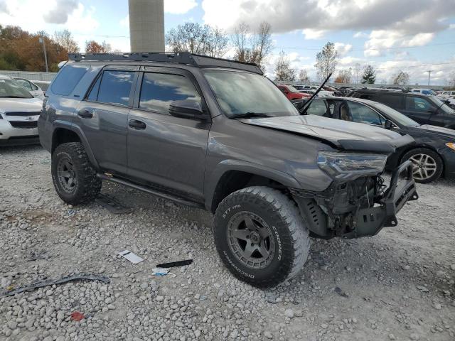 Photo 3 VIN: JTEBU5JR0G5309614 - TOYOTA 4RUNNER SR 