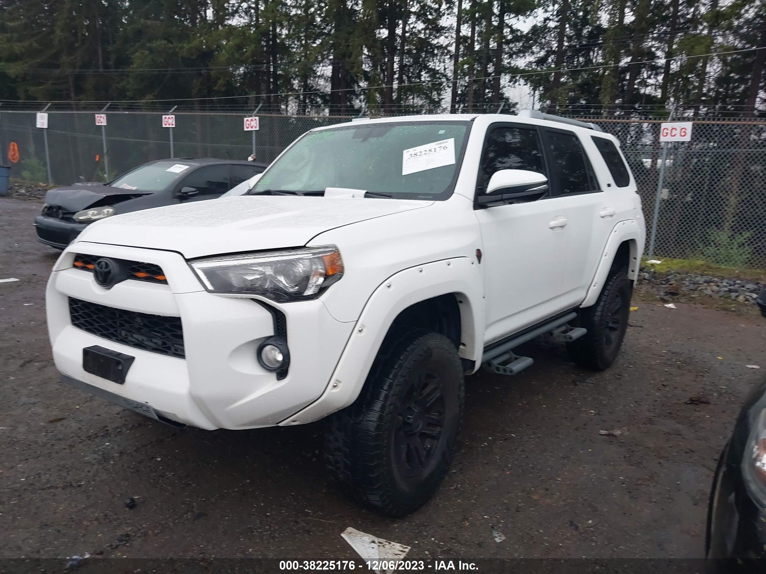 Photo 1 VIN: JTEBU5JR0G5365858 - TOYOTA 4RUNNER 