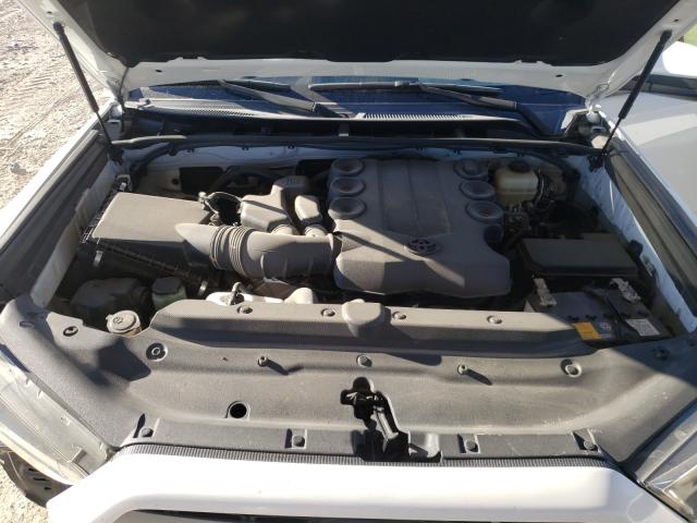 Photo 6 VIN: JTEBU5JR0G5401466 - TOYOTA 4RUNNER SR 