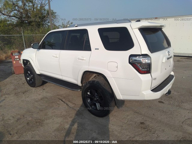 Photo 2 VIN: JTEBU5JR0H5428653 - TOYOTA 4RUNNER 