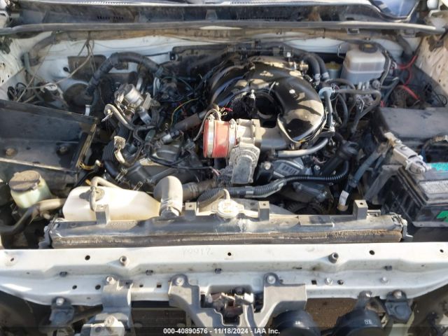 Photo 9 VIN: JTEBU5JR0H5445713 - TOYOTA 4RUNNER 