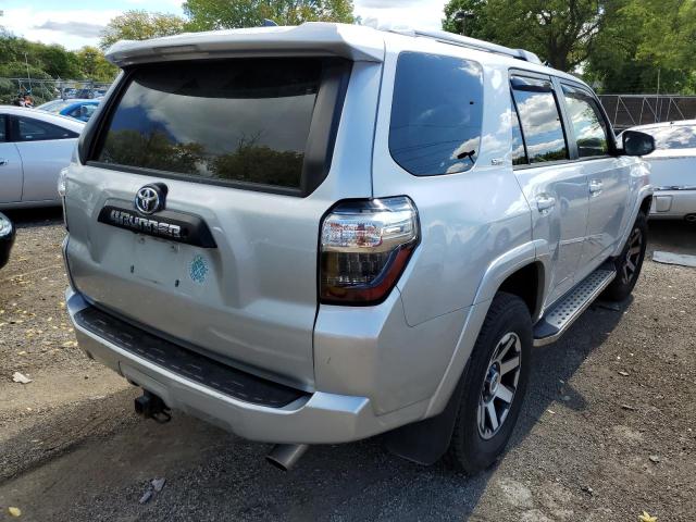 Photo 3 VIN: JTEBU5JR0H5475410 - TOYOTA 4RUNNER SR 