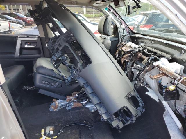 Photo 4 VIN: JTEBU5JR0H5475410 - TOYOTA 4RUNNER SR 