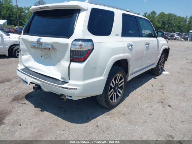 Photo 3 VIN: JTEBU5JR0H5482356 - TOYOTA 4RUNNER 