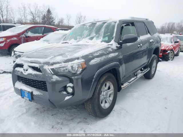 Photo 1 VIN: JTEBU5JR0J5487143 - TOYOTA 4RUNNER 