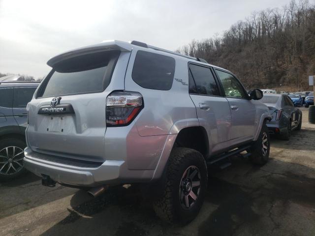 Photo 3 VIN: JTEBU5JR0J5492925 - TOYOTA 4RUNNER 