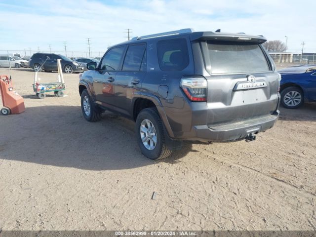 Photo 2 VIN: JTEBU5JR0J5538625 - TOYOTA 4RUNNER 