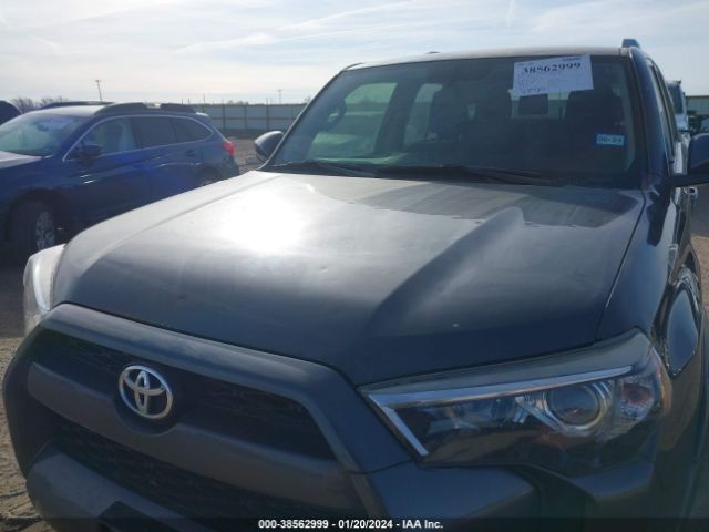 Photo 5 VIN: JTEBU5JR0J5538625 - TOYOTA 4RUNNER 