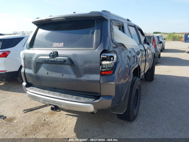 Photo 3 VIN: JTEBU5JR0J5582107 - TOYOTA 4RUNNER 