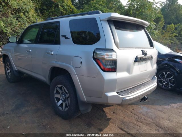 Photo 2 VIN: JTEBU5JR0K5666168 - TOYOTA 4RUNNER 