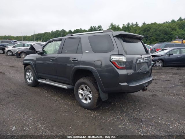 Photo 2 VIN: JTEBU5JR0K5711030 - TOYOTA 4RUNNER 