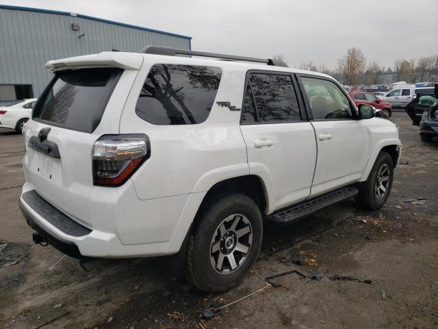 Photo 2 VIN: JTEBU5JR0K5718768 - TOYOTA 4RUNNER SR 