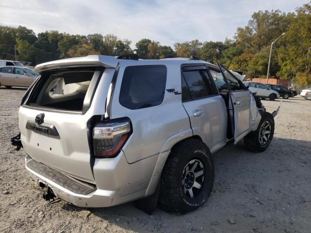 Photo 3 VIN: JTEBU5JR0L5739265 - TOYOTA 4RUNNER SR 