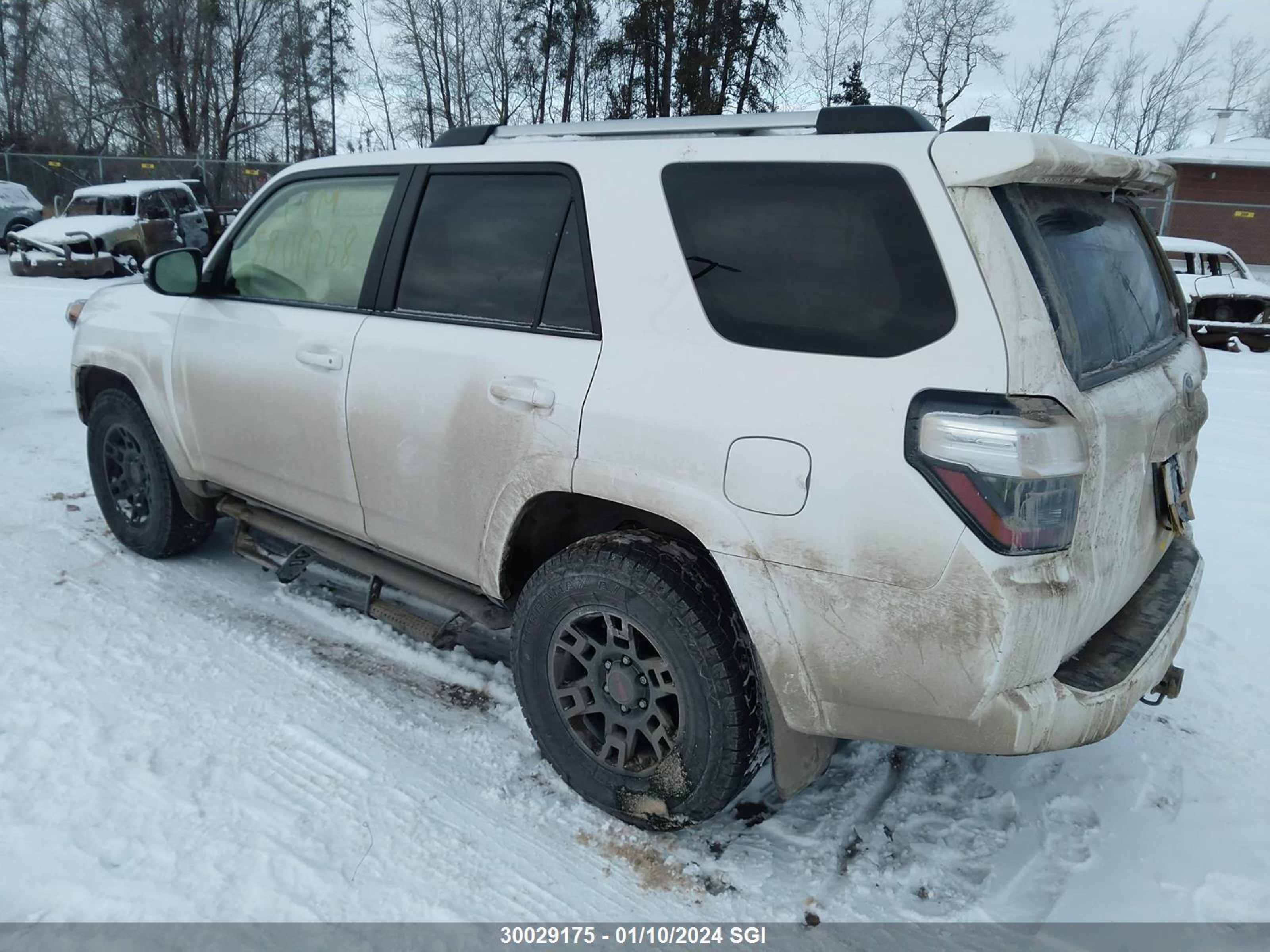 Photo 2 VIN: JTEBU5JR0L5755787 - TOYOTA 4RUNNER 