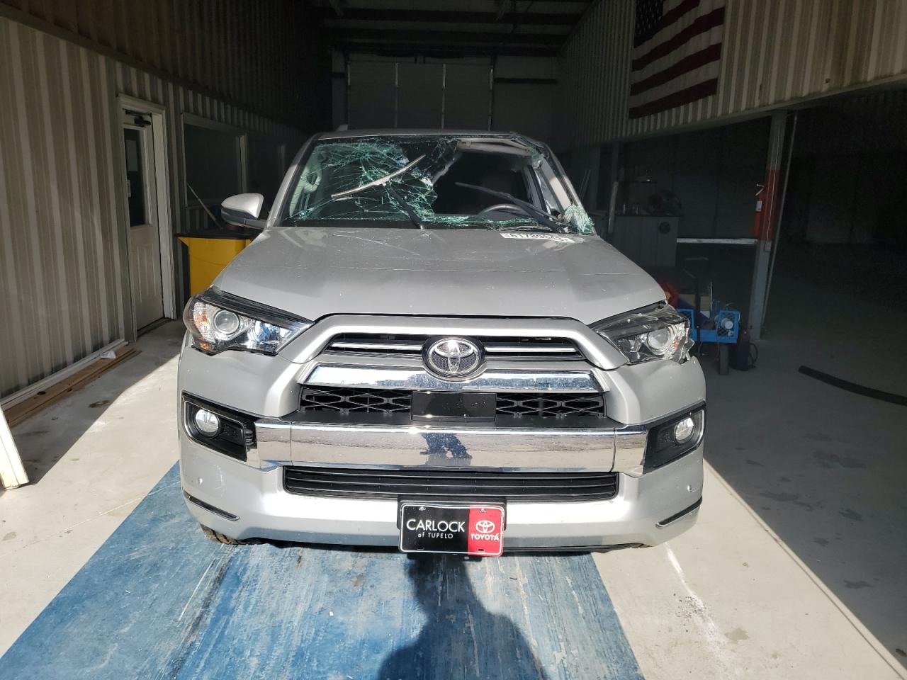 Photo 4 VIN: JTEBU5JR0L5794735 - TOYOTA 4RUNNER 