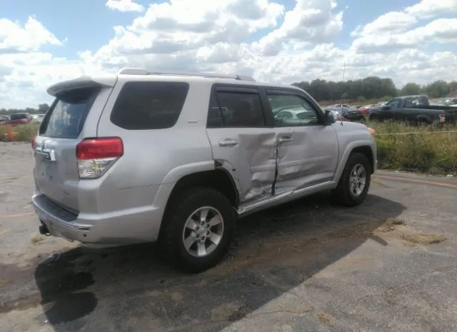 Photo 3 VIN: JTEBU5JR1A5013038 - TOYOTA 4RUNNER 