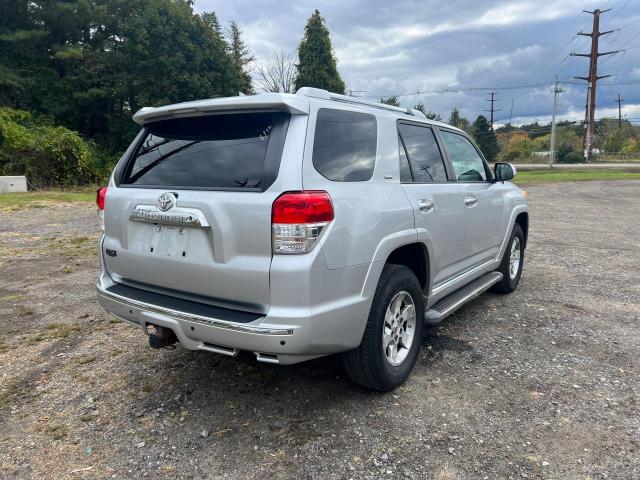 Photo 3 VIN: JTEBU5JR1B5041147 - TOYOTA 4RUNNER SR 