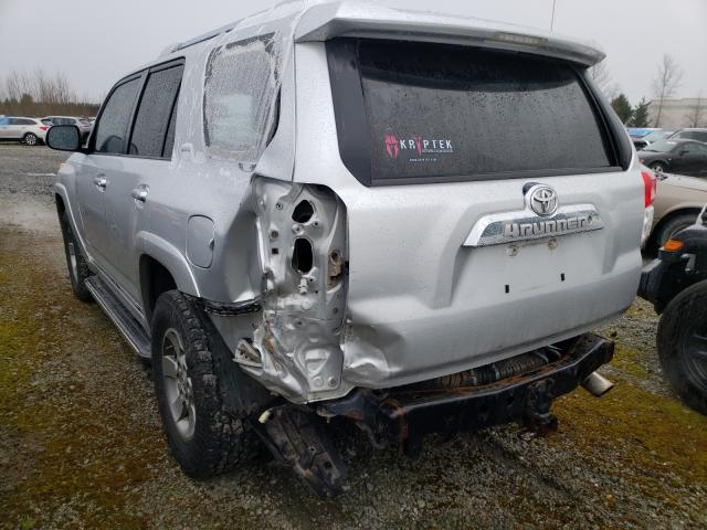 Photo 2 VIN: JTEBU5JR1B5053136 - TOYOTA 4RUNNER SR 